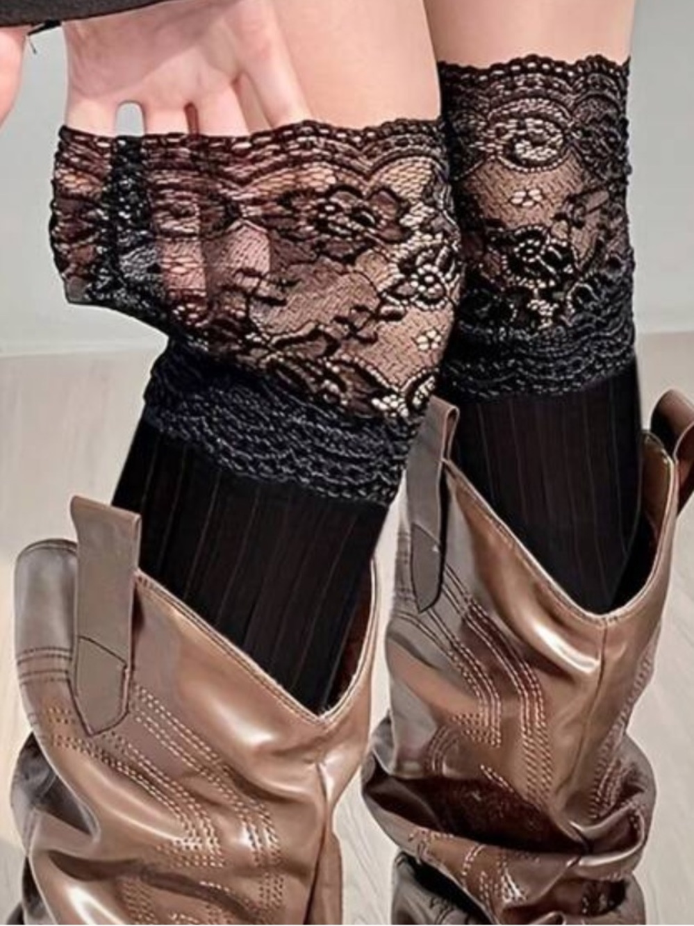 Women’s Lace Trim Knee High Boot Socks - Black